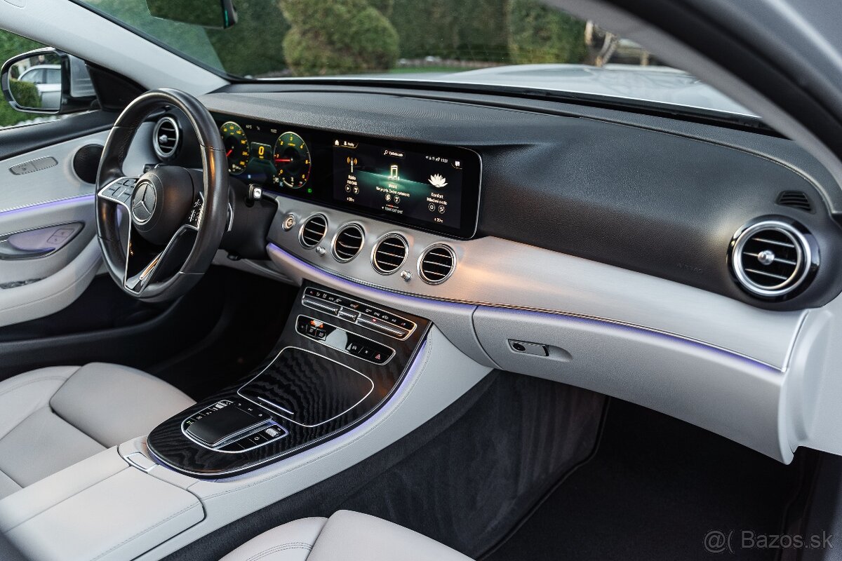 Mercedes-Benz E trieda Sedan 220 d A/T - 12