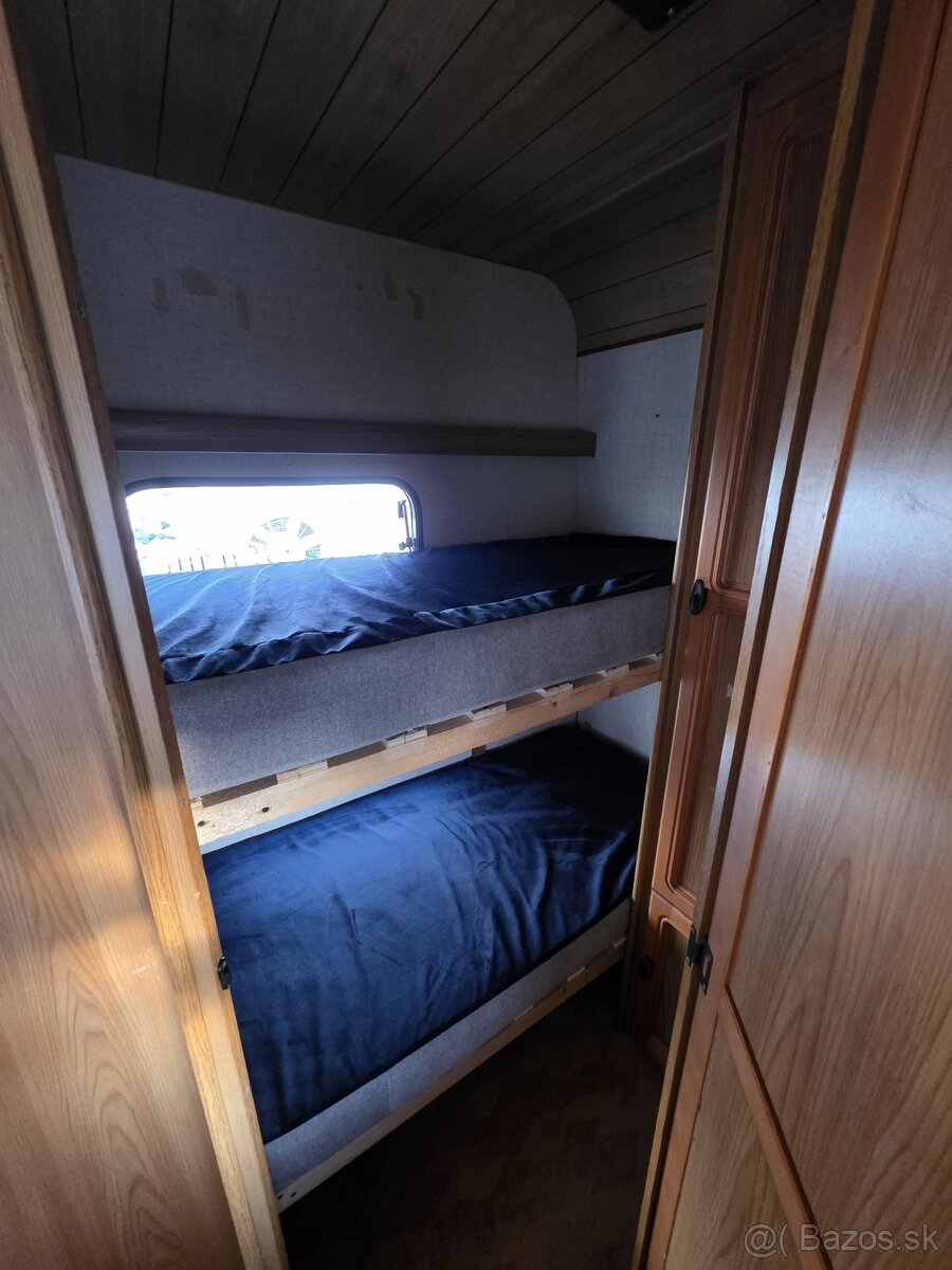 Predam väčší karavan - 12