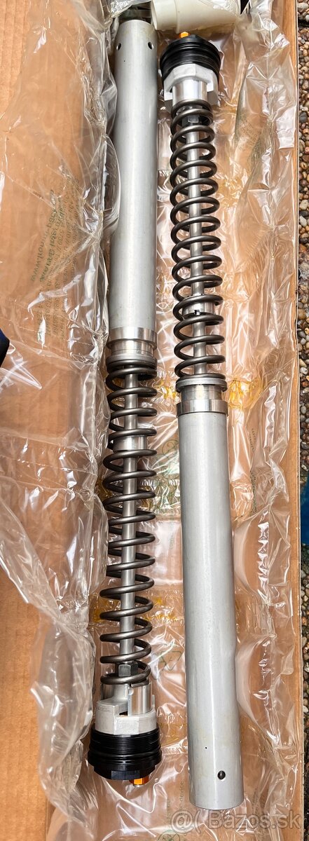 Yamaha R3 / Yamaha R6 - 12