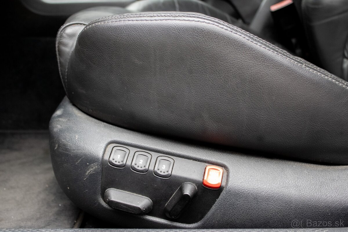 Škoda Superb 2.0 TDI 103kW M6 - 12