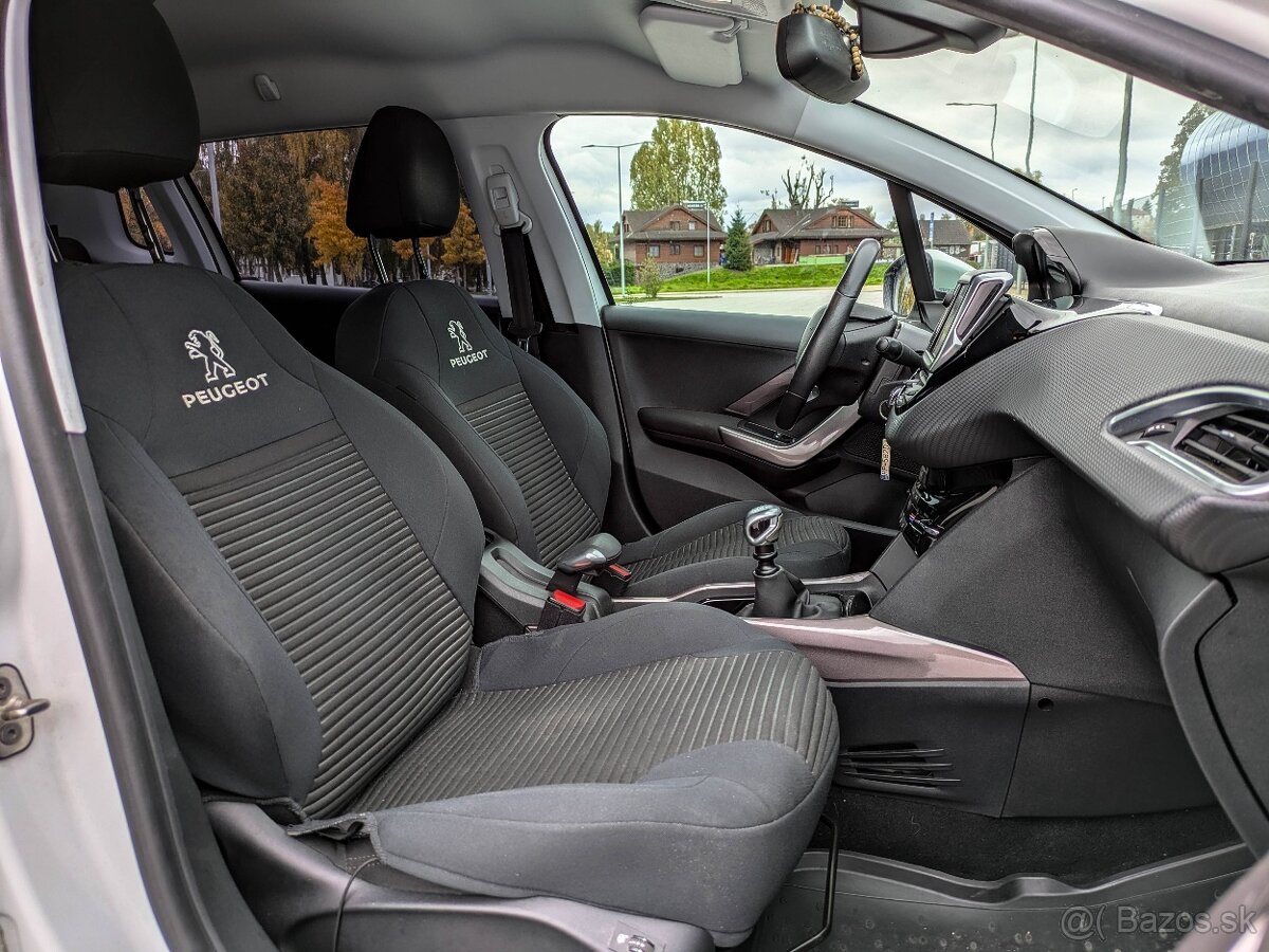 Peugeot 2008 1.2 PureTech Allure, 96kW, M6, 1.majiteľ - 12