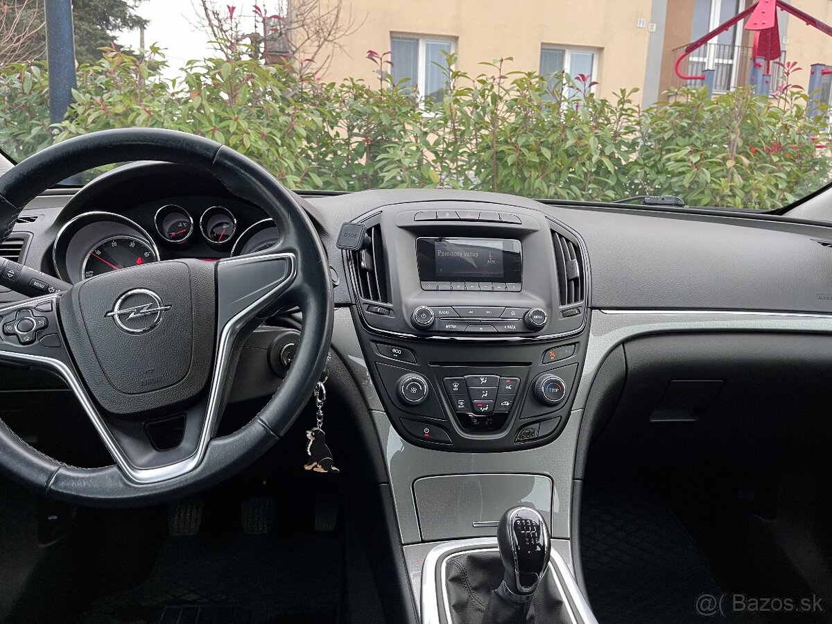 Predám Opel Insignia 1.6, nafta - 12