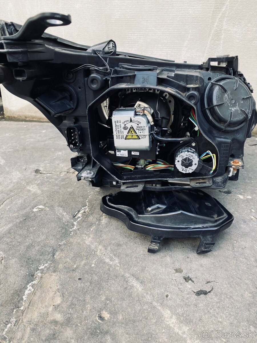 Dynamic xenon bmw E60/E61 natáčacie predfacelift - 12