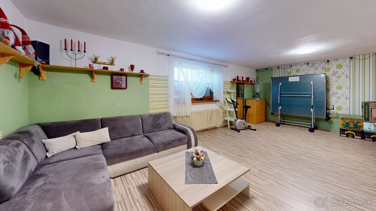 Moderný rodinný dom v tichej a vyhľadávanej lokalite vo VK - 12