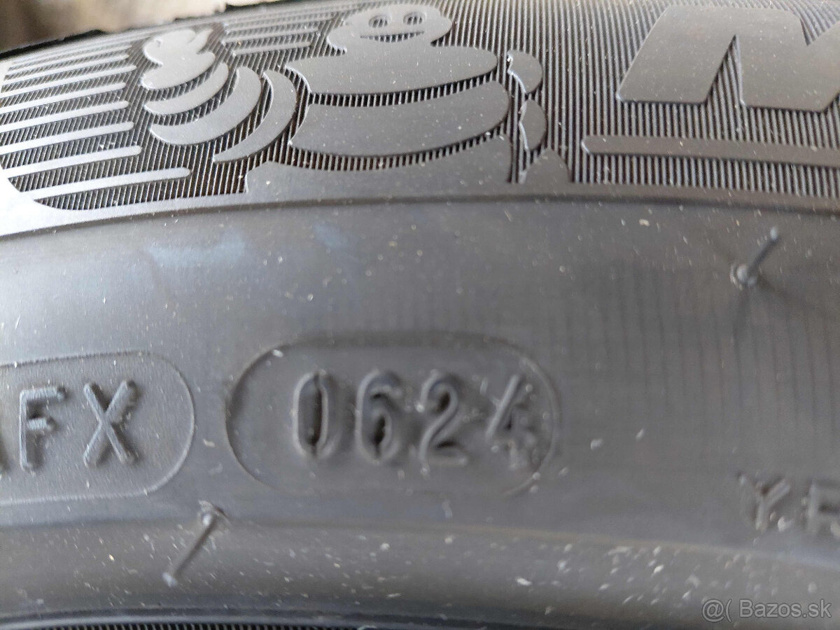 16" Peugeot + Michelin 215/60R16 - 12