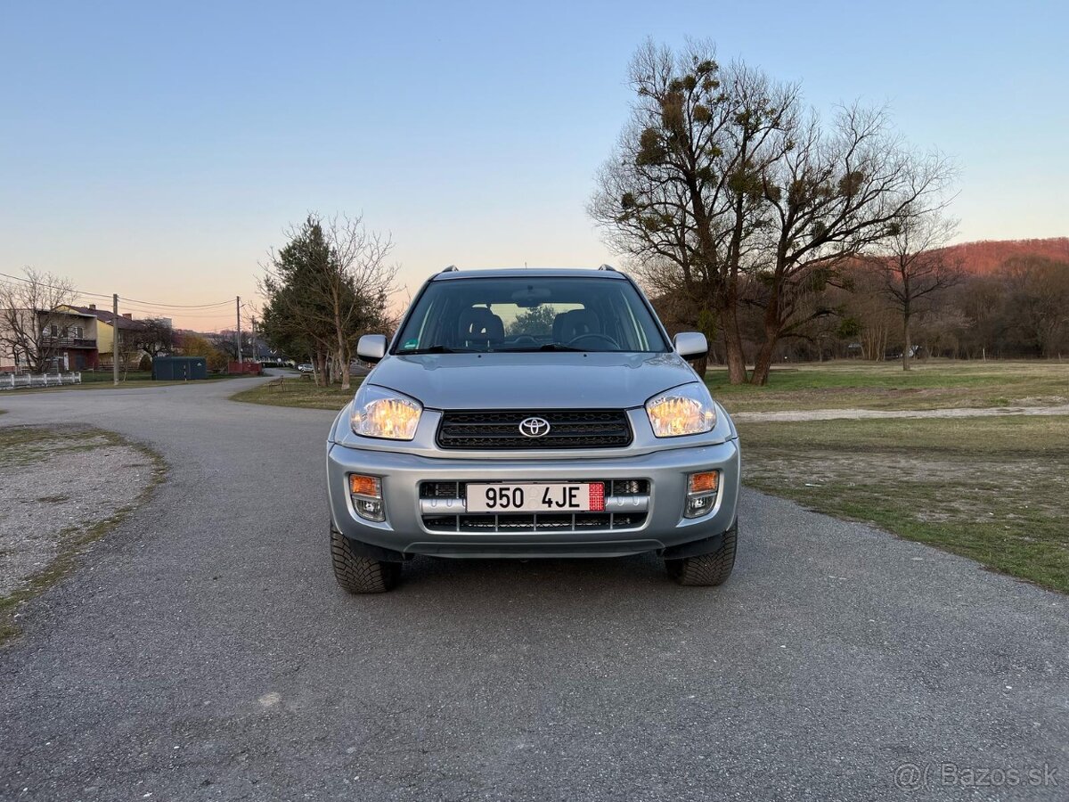 Toyota Rav 4 2.0 Special 4x4 - 12