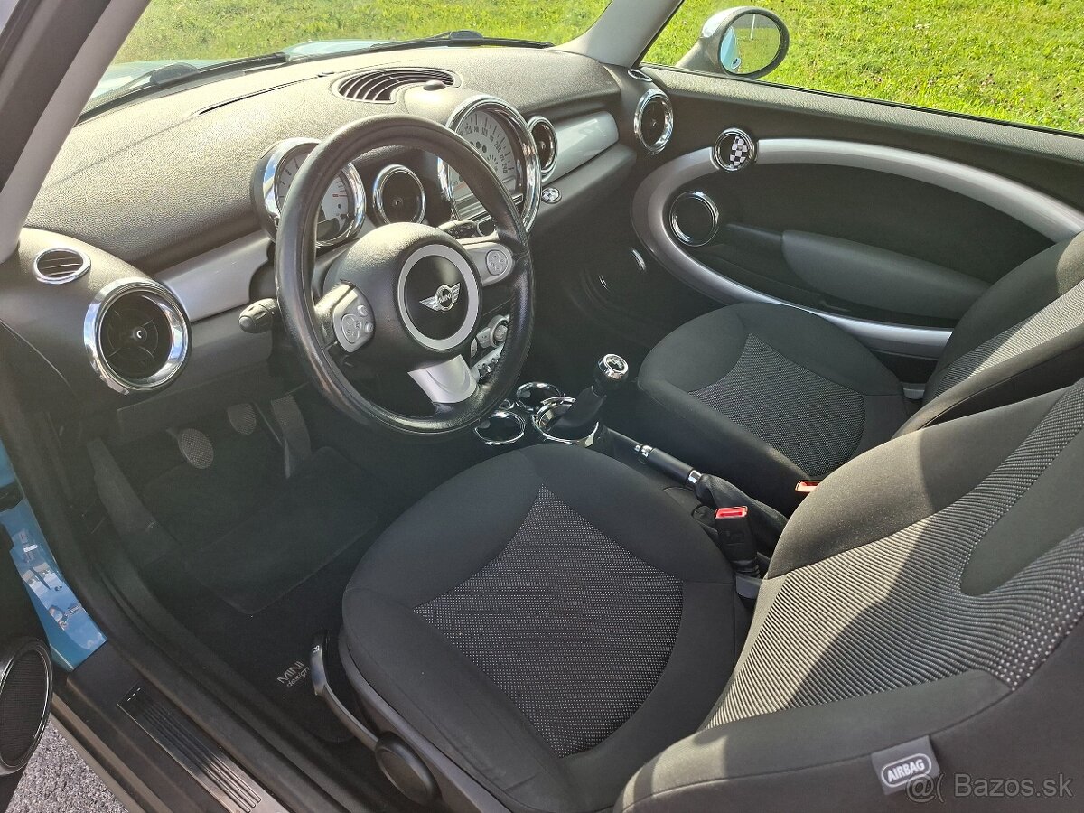 Mini Cooper 1.4 - 12