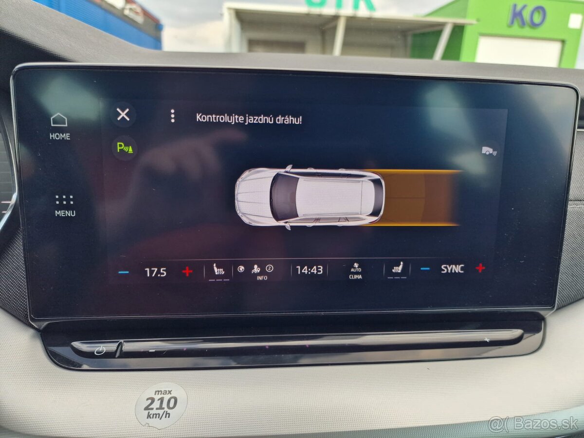 Škoda Octavia Combi 2.0 TDI SCR Style DSG - 12