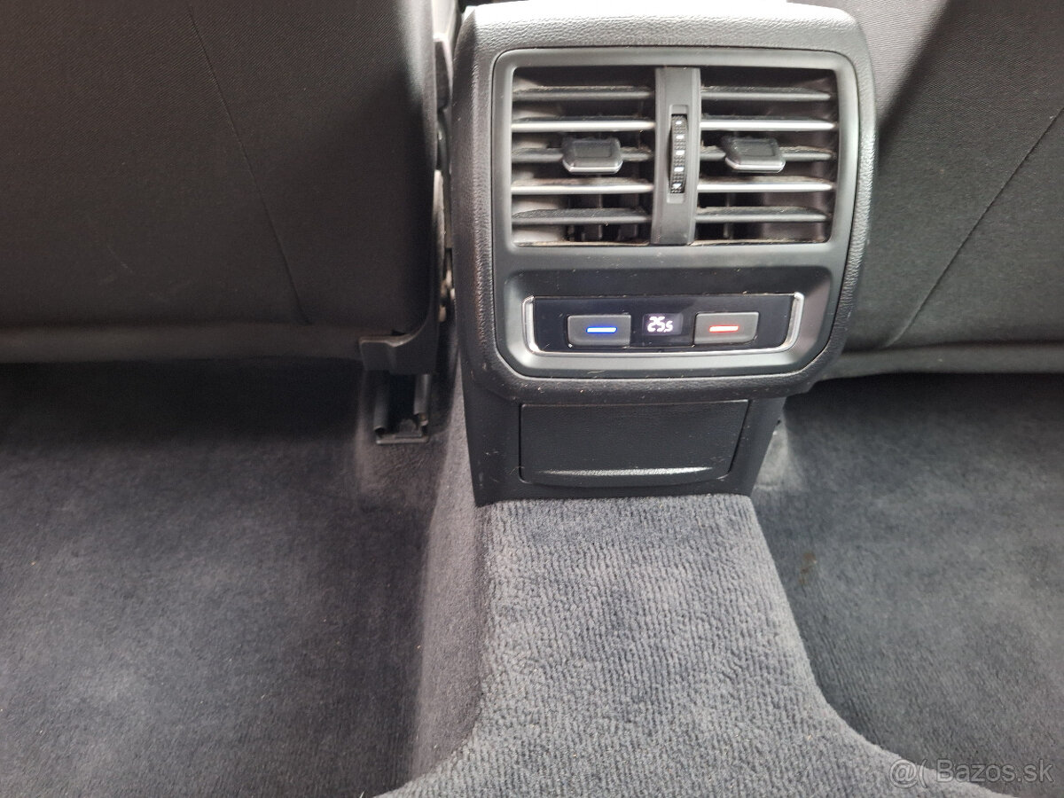 VW PASSAT B8 2,0 TDi Comfortline 150 PS kombi - 12