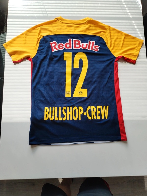 Futbalové dresy veľkosť M (rôzne tímy) - 12