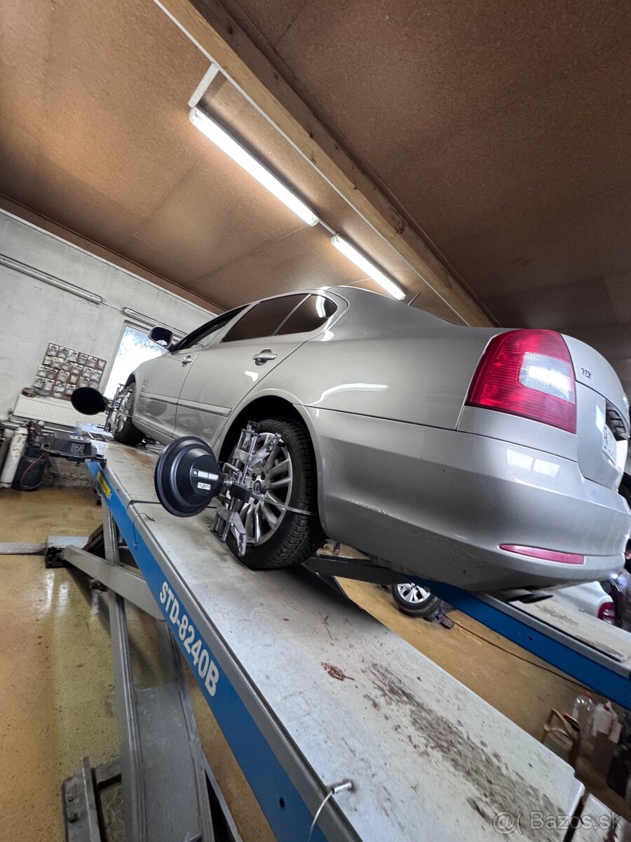 Škoda Octavia 2.0 TDi 81 kW - 12