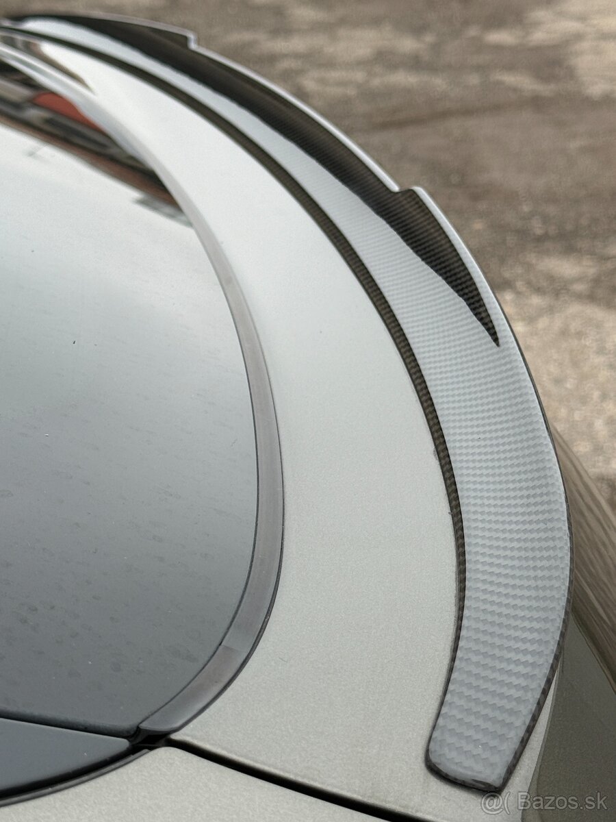 PREDÁM BMW X6 M50i Performance 390 kW / FULL / ODPOČET DPH - 12