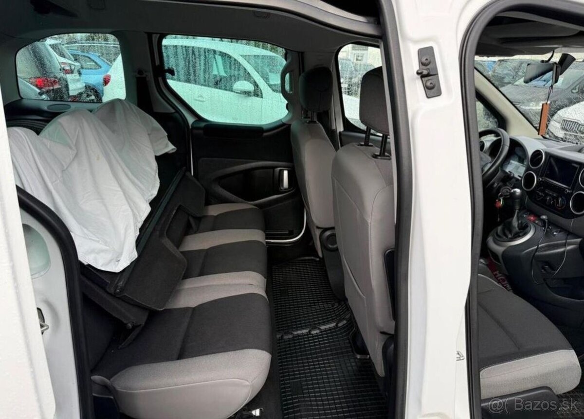 Citroën Berlingo 1.6i MULTISPACE 1.MAJITEL benzín manuál - 12