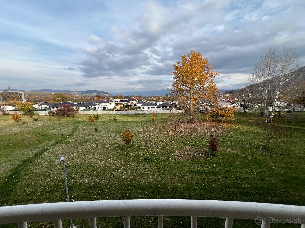 Prenájom 1.izbový byt v Partizánskom, ulica J.Kráľa, Šípok - 12