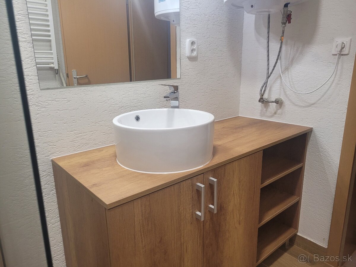 APARTMÁN DONOVALY PRIAMO PRI LANOVKE DO PRENÁJMU - 12