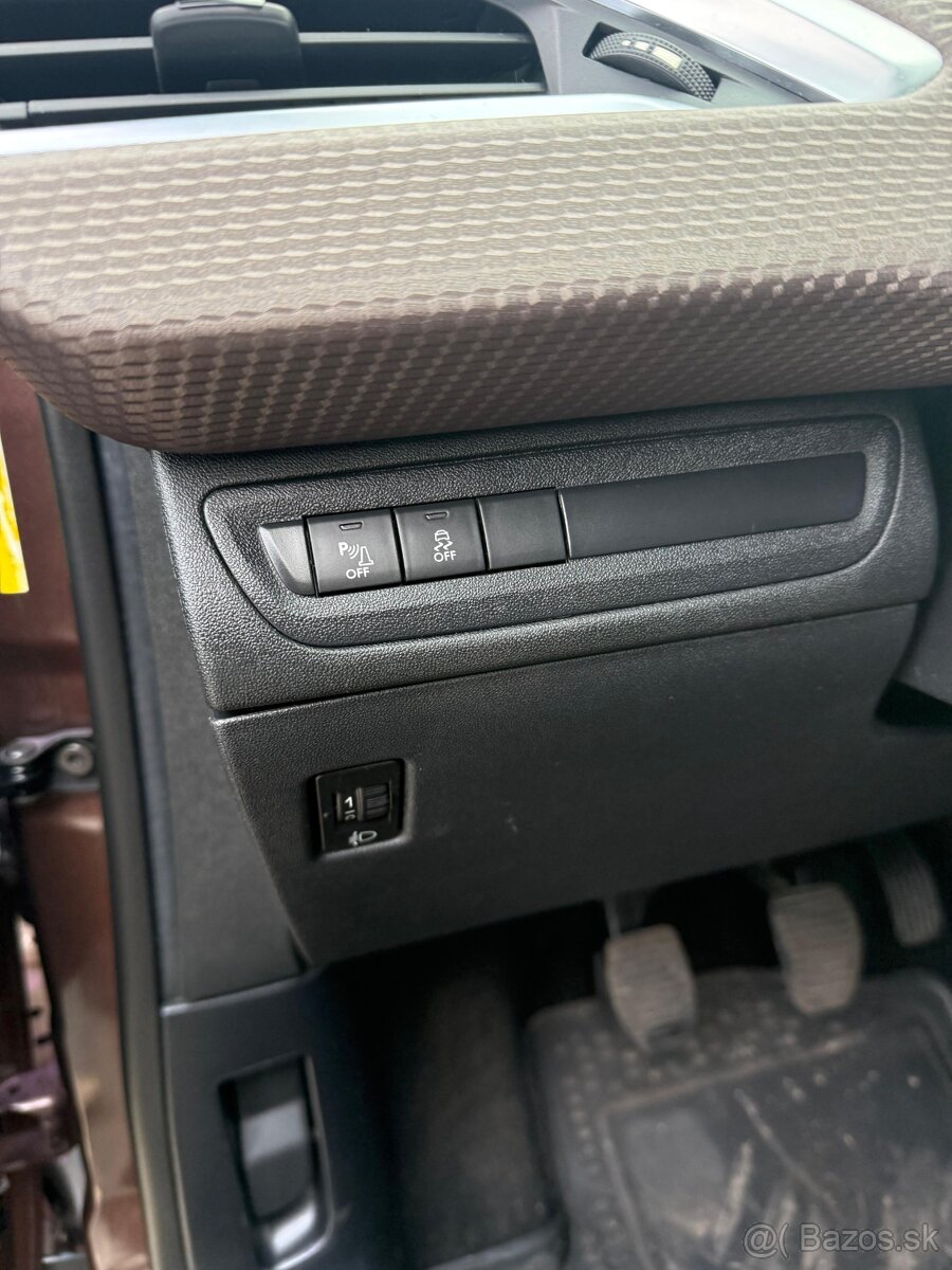 Ponúkam na predaj - 12