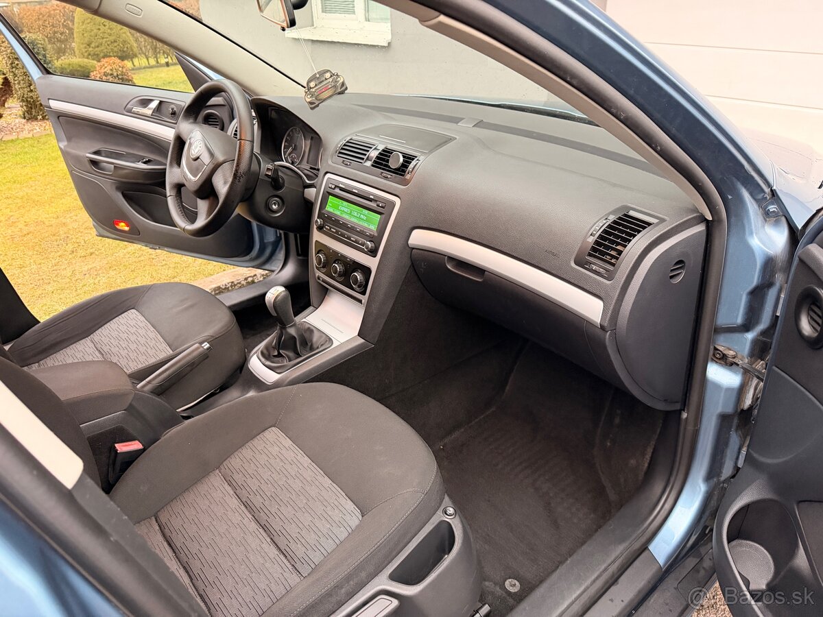 Škoda Octavia 2 Facelift 1.9 TDI 77 kw - 12