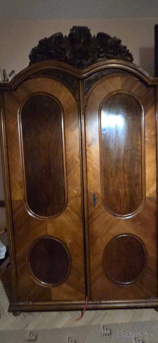 Starožitná spálňa - 12