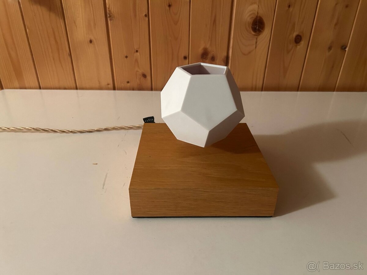 Magneticky levitujúci kvetináč LYFE - 12