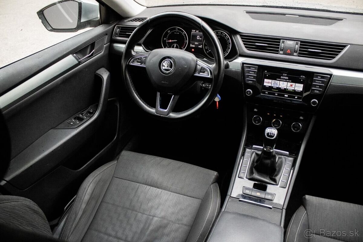 Škoda Superb Combi 1.6 TDI, 88kW (2016) - 12