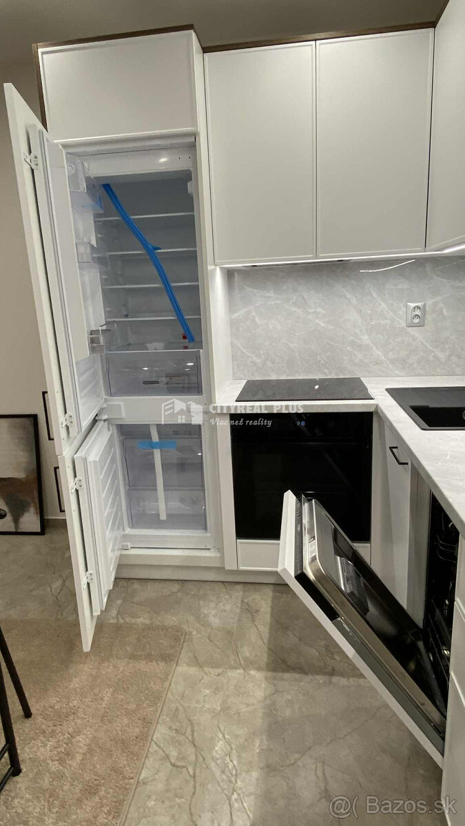 Prenájom luxusný 1-izbový byt balkón Podzámska Nové Zámky - 12