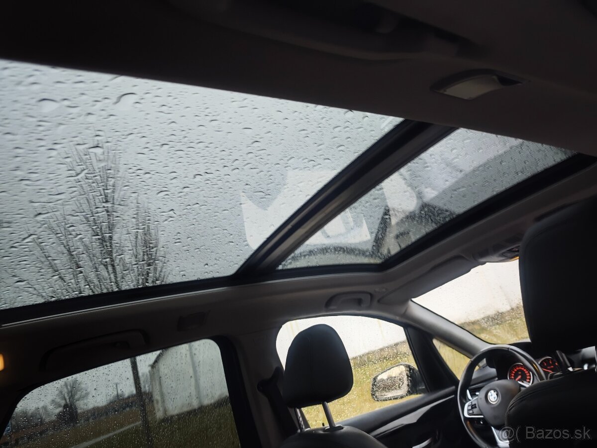 BMW Rad 2 Active Tourer 2 Luxury Line - 12