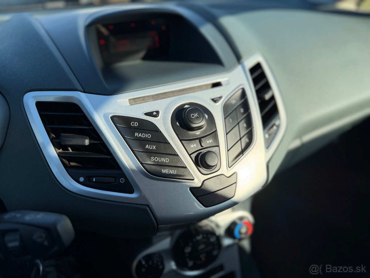 Ford Fiesta 1.25 Duratec 16V Spirit X - 12