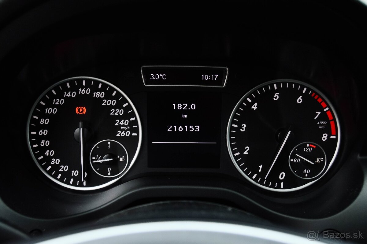 Mercedes-Benz A trieda 180 - 12