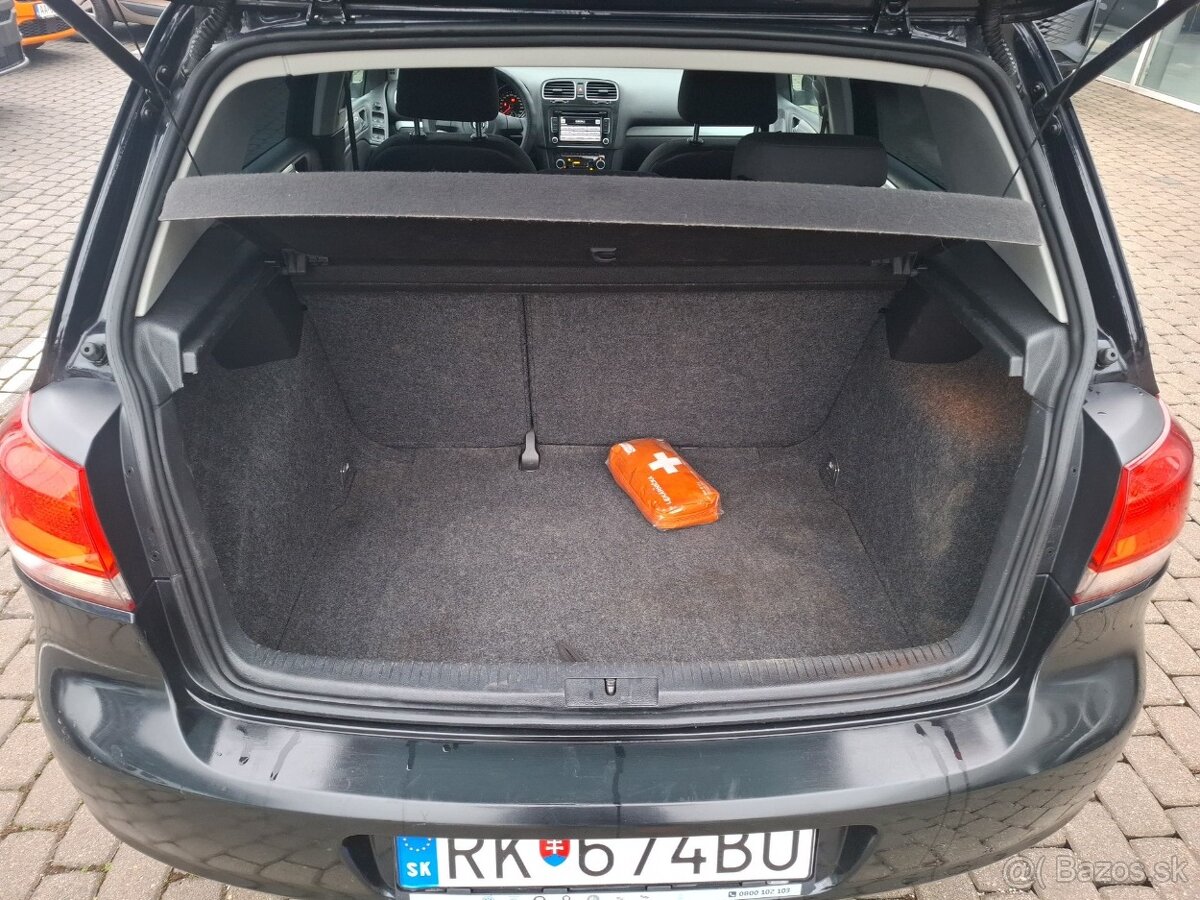 Volkswagen Golf 1.4 Comfortline - 12