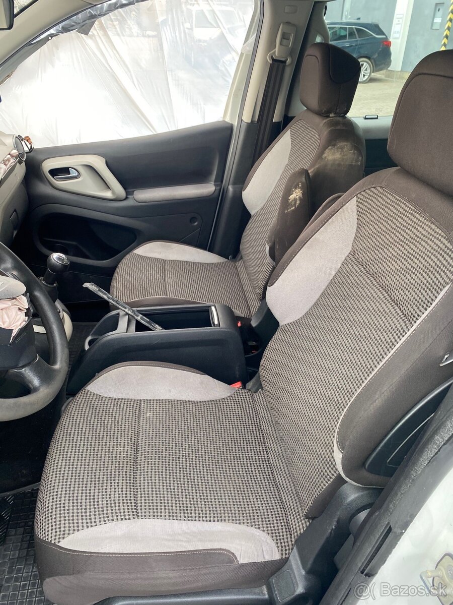 PEUGEOT PARTNER 1.6 HDI - 12