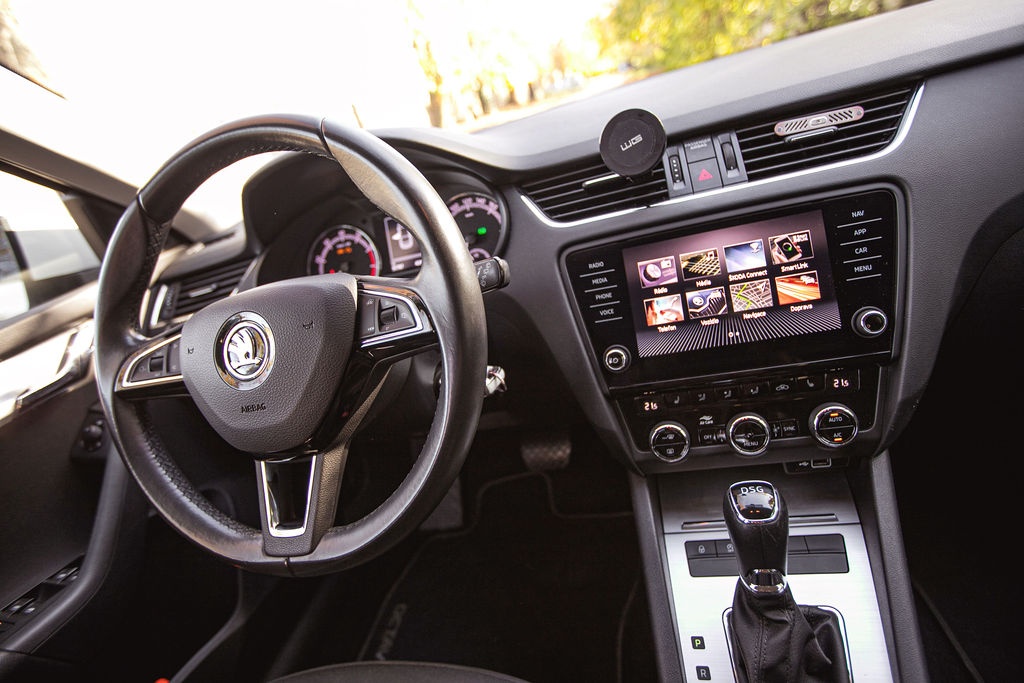 Škoda Octavia 2.0 TSI Ambition DSG - 12