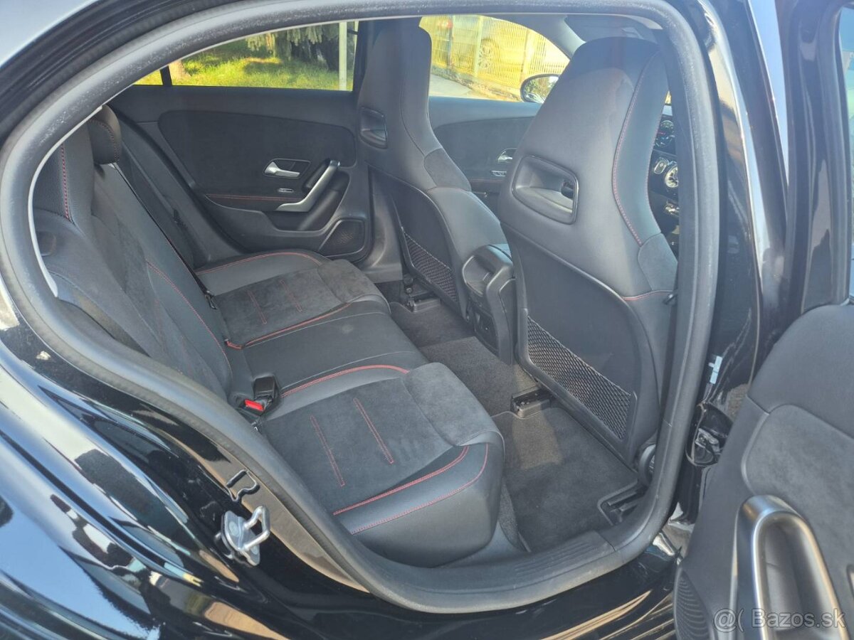 Mercedes-Benz A trieda 250 e /T - 12