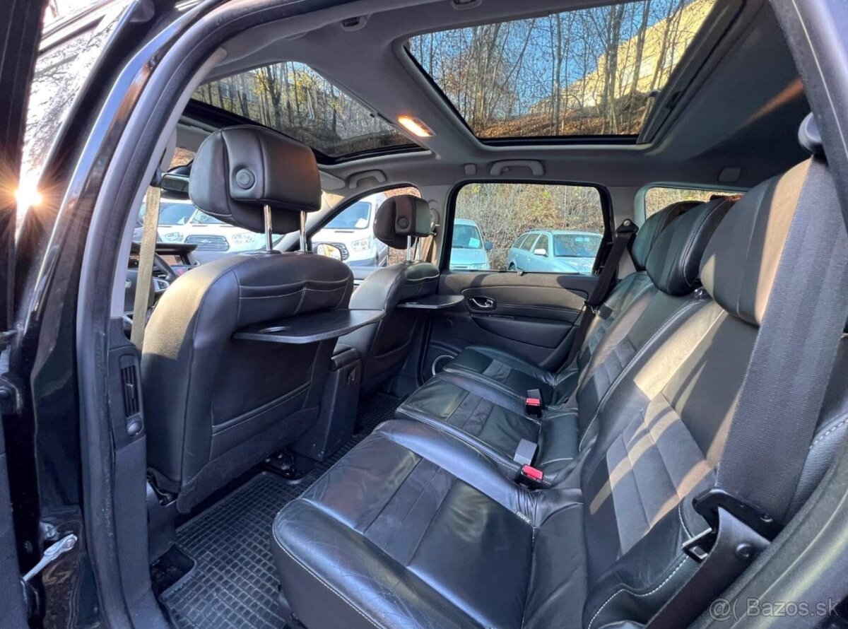 Renault Scenic 2.0 dCi 110 kW 7 míst INITIALE klima 2012 STK - 12