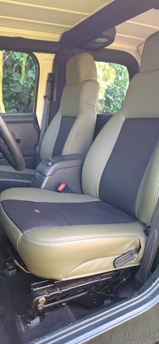 Predám Jeep Wrangler 4L automat. - 12