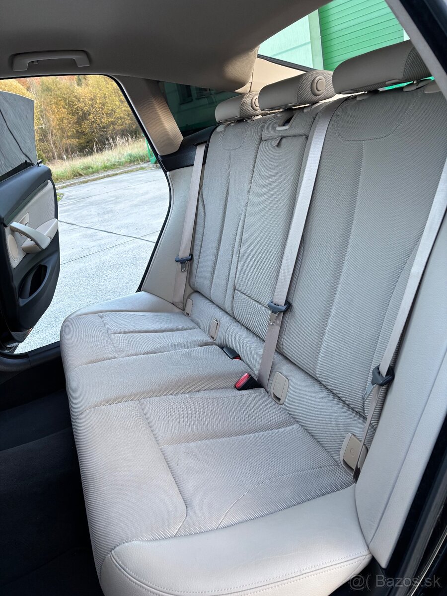 Bmw 320d xDrive - 12