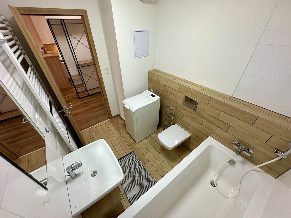 NA PRENÁJOM: Moderný 2-izbový byt s balkónom v novostavbe - 12