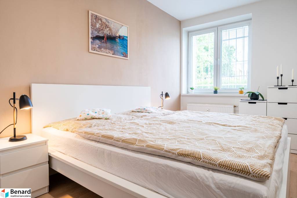 Na prenájom štýlový  3 - izb. byt  (Košice - Sever) - 12