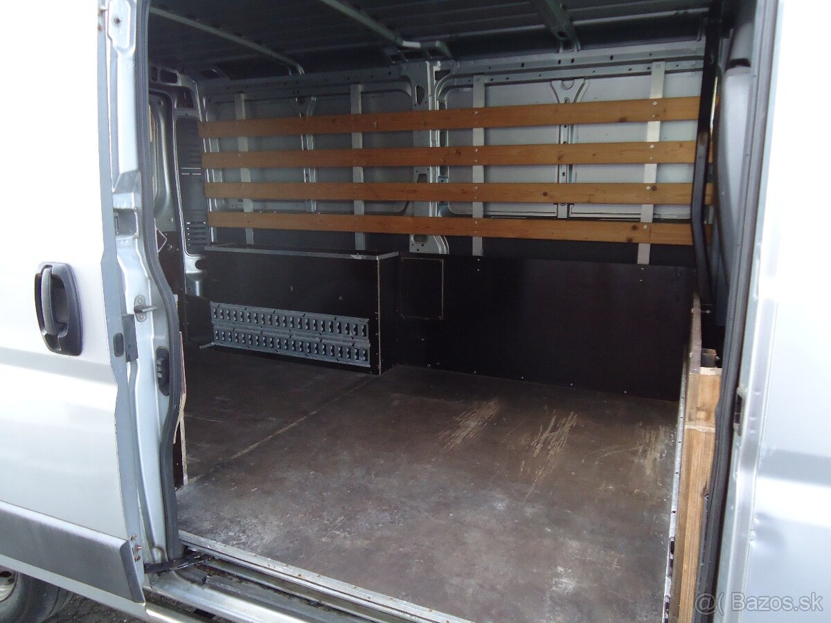 Citroën Jumper 2.2 HDi 30 L1H1 - 12