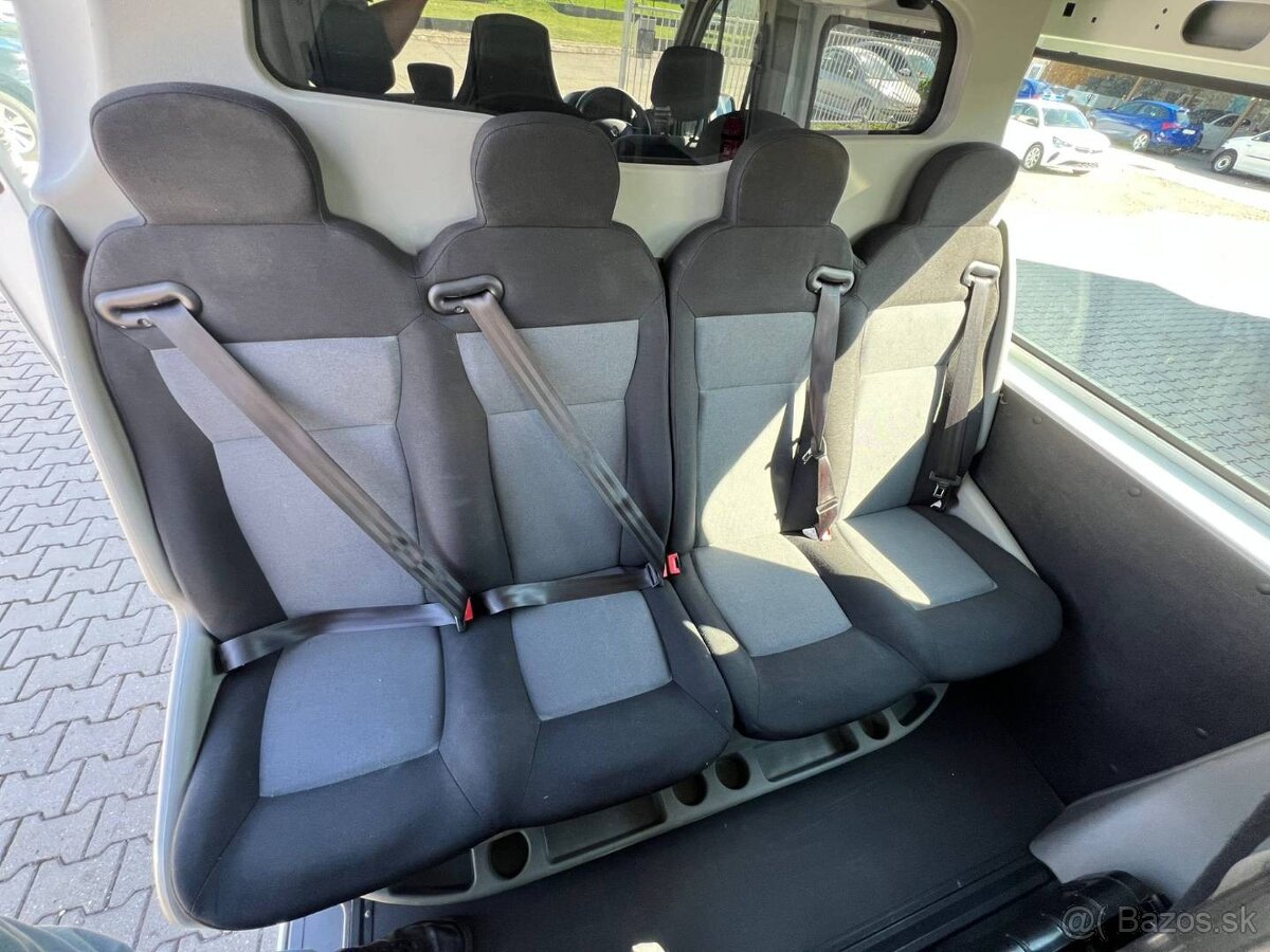 Renault Master 2.3 dci 92 kw 7 - miestne - 12