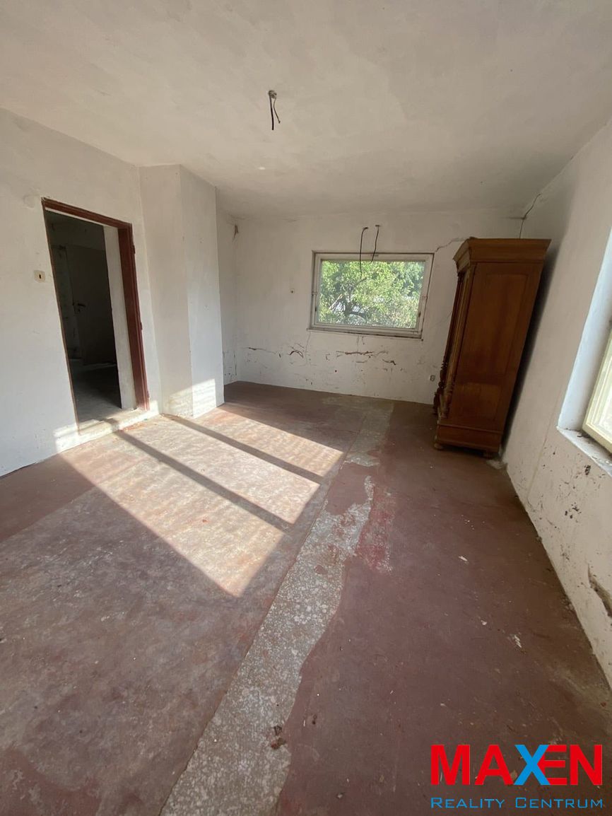 Predaj : EXKLUZÍVNE MAXEN Záhradná 2-podlažná murovaná ch - 12