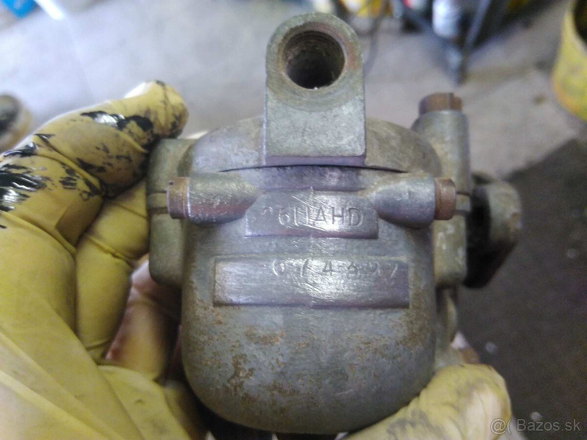 Karburátor SOLEX 26 UAHD a Jikov 30 - 12