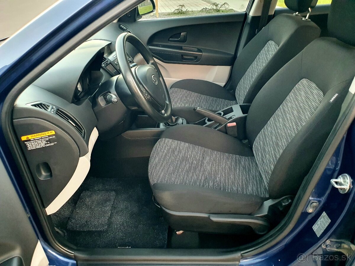 Kia Ceed 1.4 benzin 77kw - 12