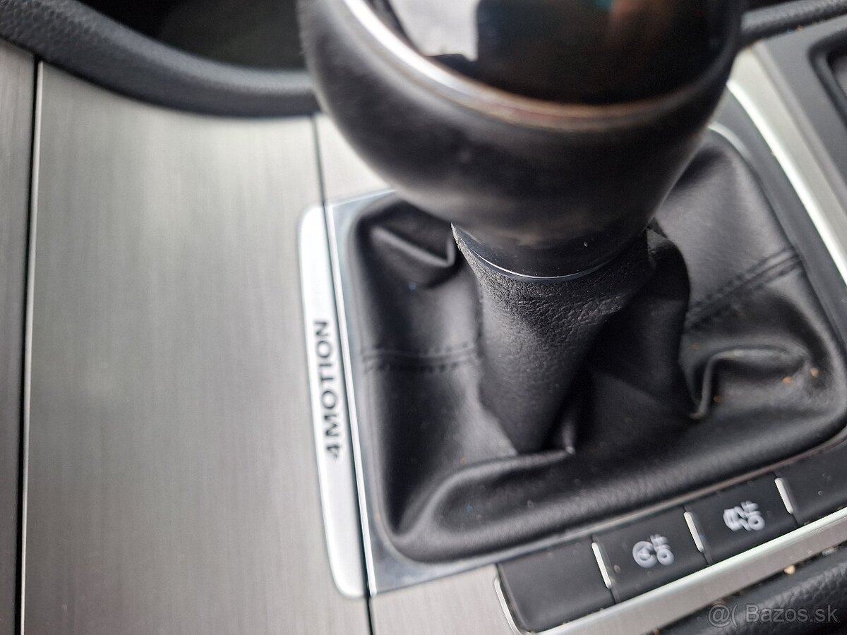 VW GOLF 7 2.0TDI 110KW 4X4 MOTION MANUÁL - 12