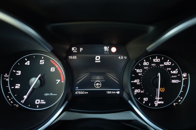 Alfa Romeo Stelvio Sport 2020 - 12