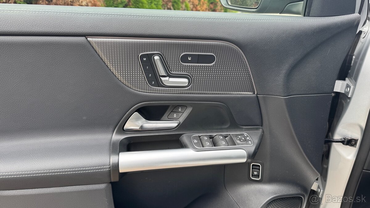 Mercedes GLA 200d 4MATIC Dph Záruka Veľká výbava - 12