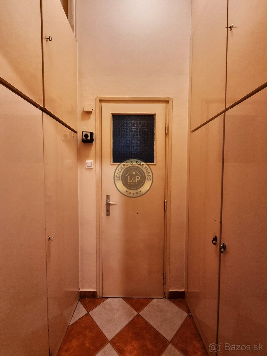 PREDAJ 2izbový byt Mosonmagyaróvár - 12