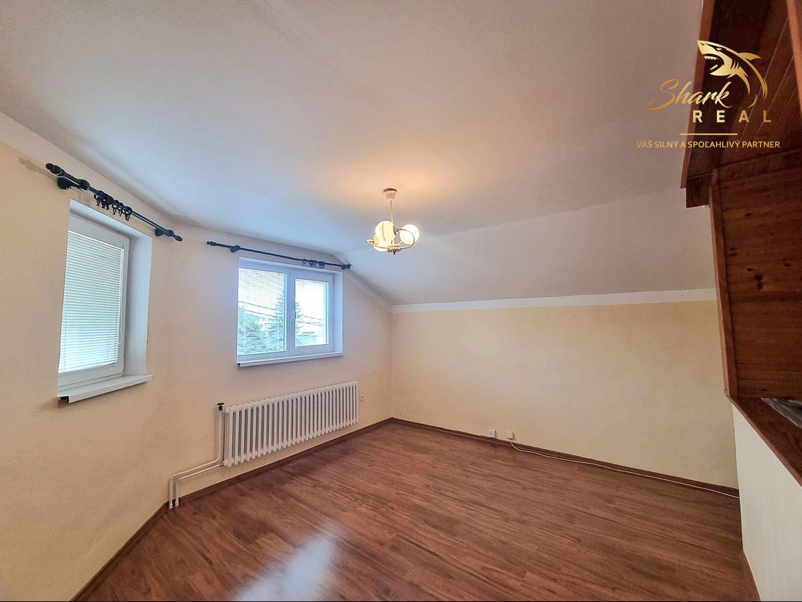 TOP CENA KRÁSNY DVOJPODLAŽNÝ RODINNÝ DOM V TICHEJ LOKALI - 12