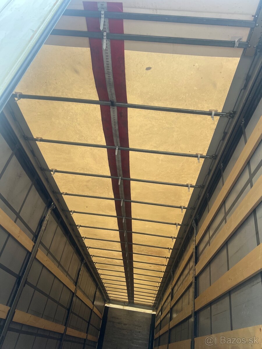 Schmitz Cargobull SCB S3T - 12