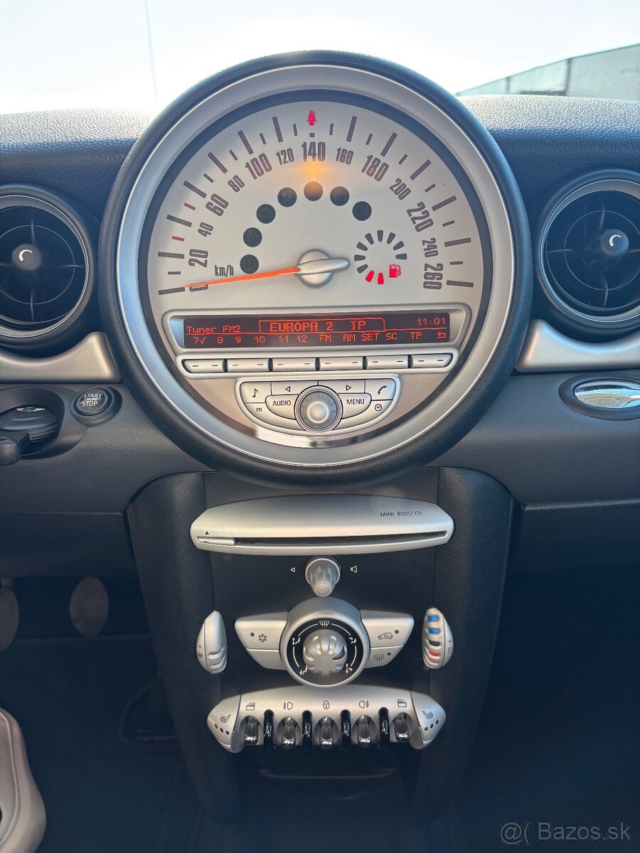 Mini Cooper Sport - 12