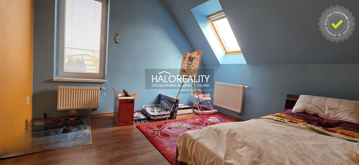 HALO reality - Predaj, zariadený päťizbový rodinný dom Močen - 12